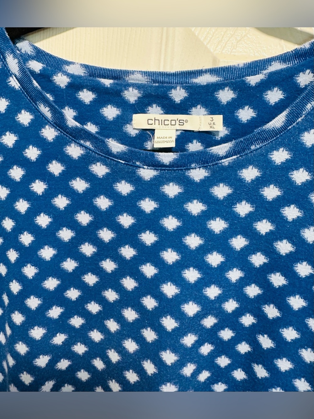 Set of 2 Chico’s Tops - Picture 2 of 3